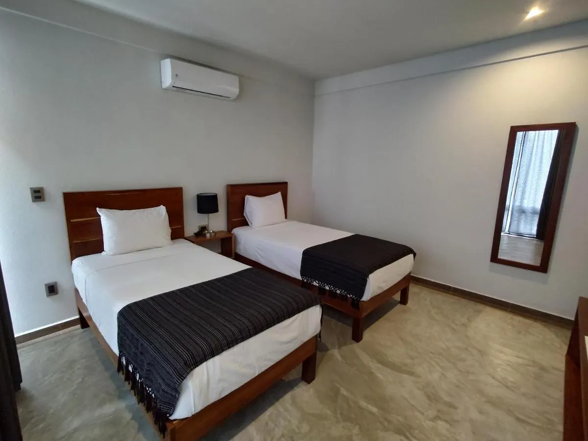 Hotel Muyu Tulum 2*,