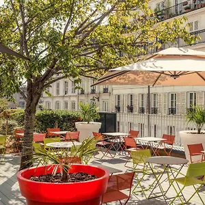 Hotel Mercure Montmartre Sacre Coeur